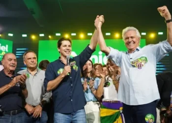 daniel-e-de-caiado-o-maguito-de-iris-e-o-alcides-de-marconi?