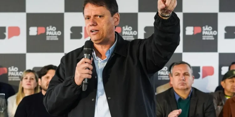 apos-reconhecer-vitoria-de-lula,-tarcisio-sinaliza-para-candidatura-a-presidencia-em-2030
