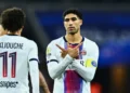hakimi-marca-tres-gols,-da-duas-assistencias-e-entra-para-a-historia-do-psg